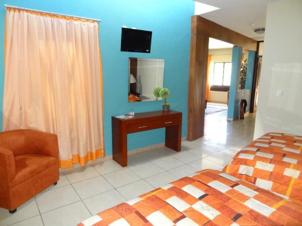 Hotel Plaza Rubio Amatitan Extérieur photo